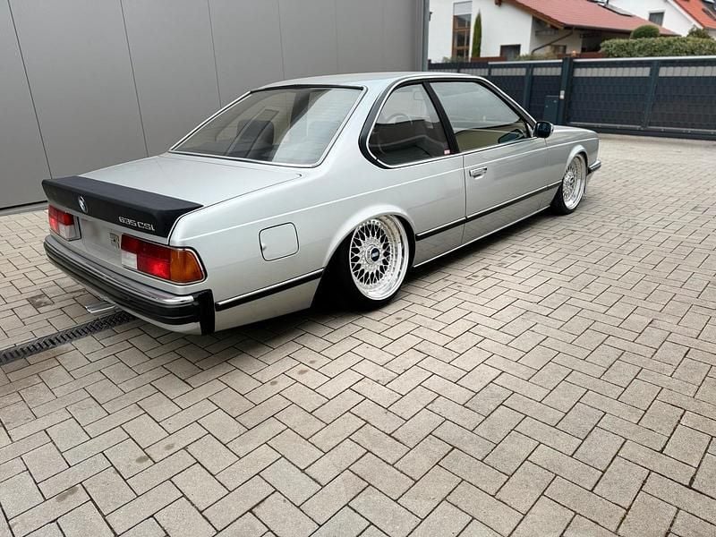 Usado BMW 633 1976 Plateado Coupe