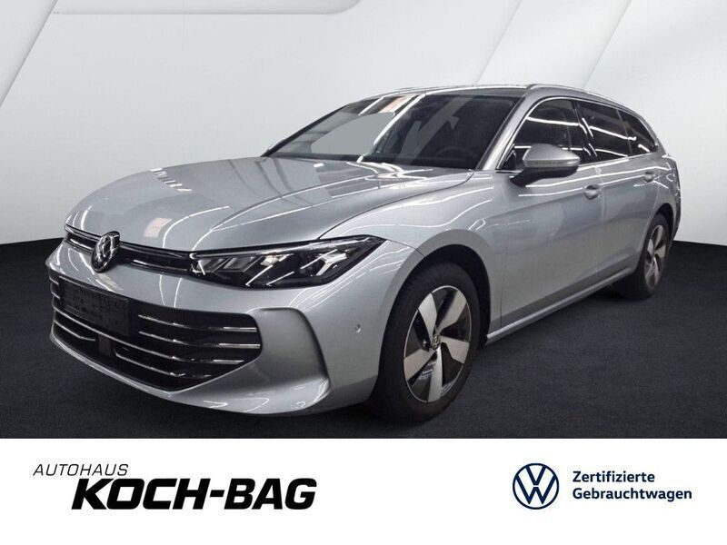 Oyster silver metallic Gebraucht 2024 VW Passat Business Kombi | 32.430 € (Fairer Preis) - Bild 1/4