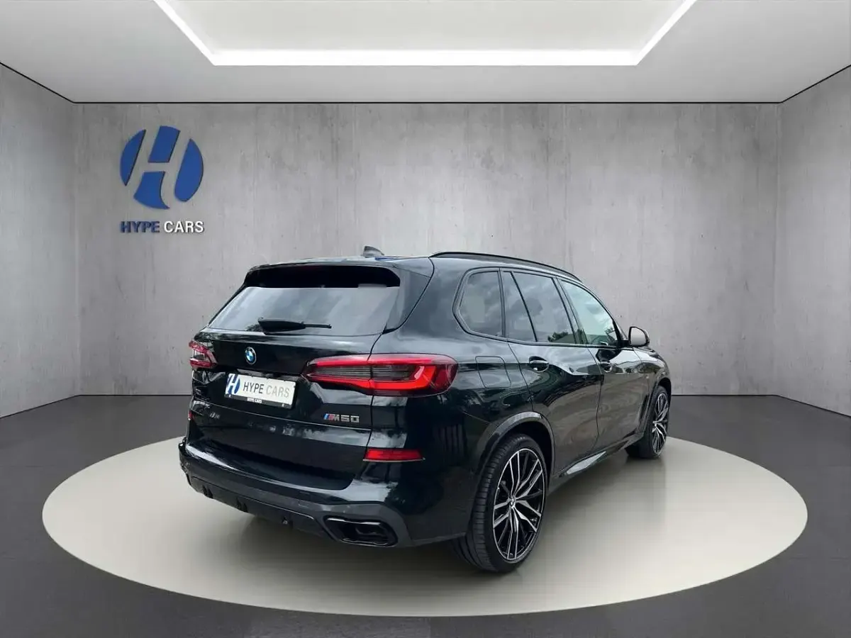 Gebraucht BMW X5 M 530 PS (389 kW) 2021 Saphirschwarz SUV