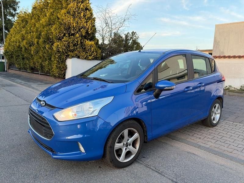 Usata Ford B-MAX 101 CV (74 kW) 2013 Blu Monovolume