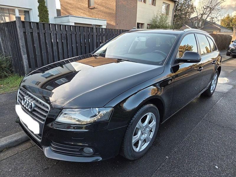 Gebraucht Audi A4 120 PS (88 kW) 2009 Schwarz Kombi