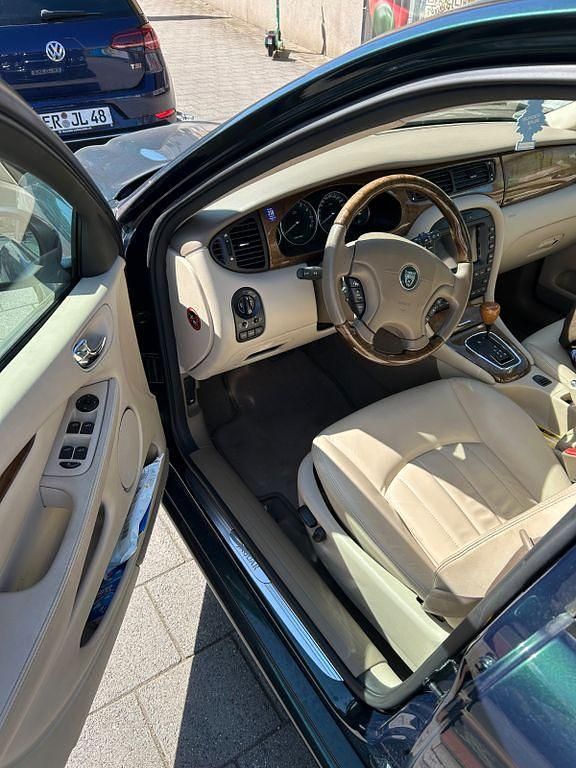Używany Jaguar X-type Executive 230 KM (169 kW) 2002 Zielony Sedan/Limuzyna