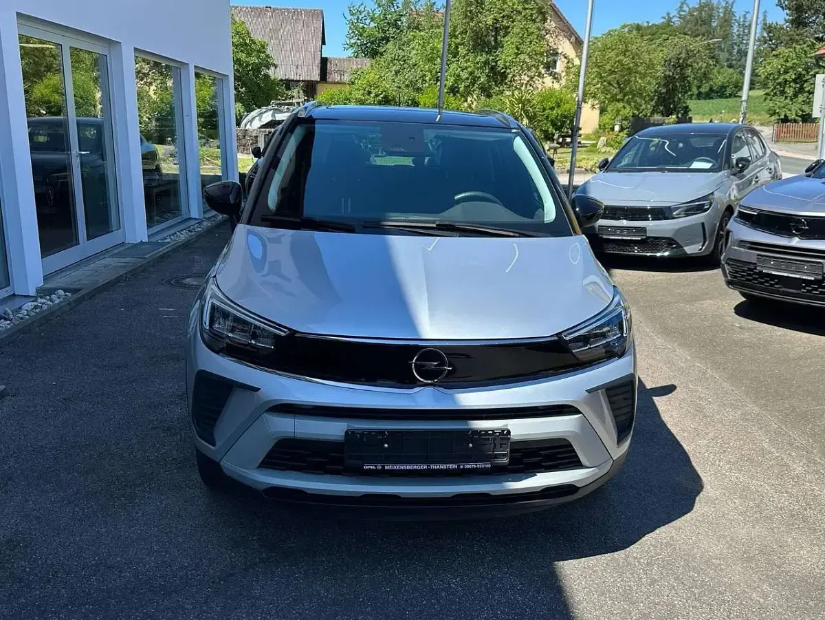 Gebraucht Opel Crossland Elegance 131 PS (96 kW) 2024 Aluminiumgrau/metallic SUV