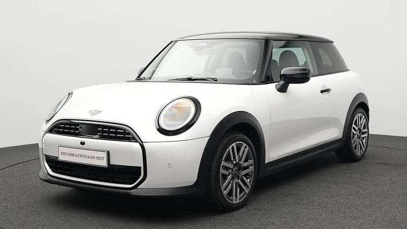Weiß Gebraucht 2024 Mini Cooper Classic Kleinwagen | 27.683 € (Fairer Preis) - Bild 1/4