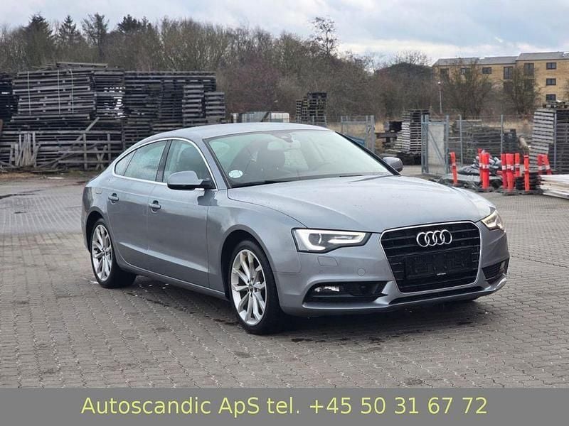 Gebraucht Audi A5 Sportback 170 PS (125 kW) 2015 Grau Kleinwagen