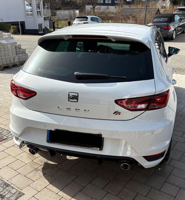 Gebraucht Seat Leon FR 184 PS (135 kW) 2016 Weiß Limousine