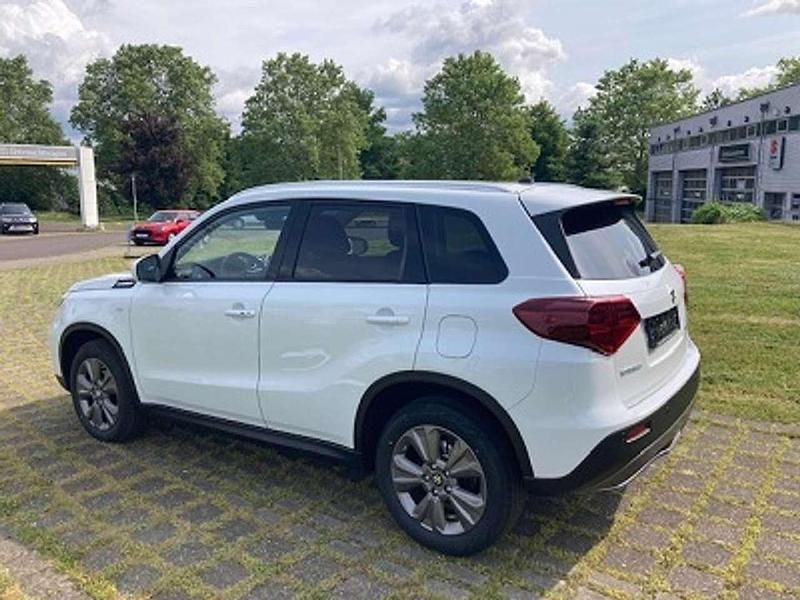 Neu Suzuki Vitara Comfort 129 PS (94 kW) 2025 Cool white pearl met. SUV