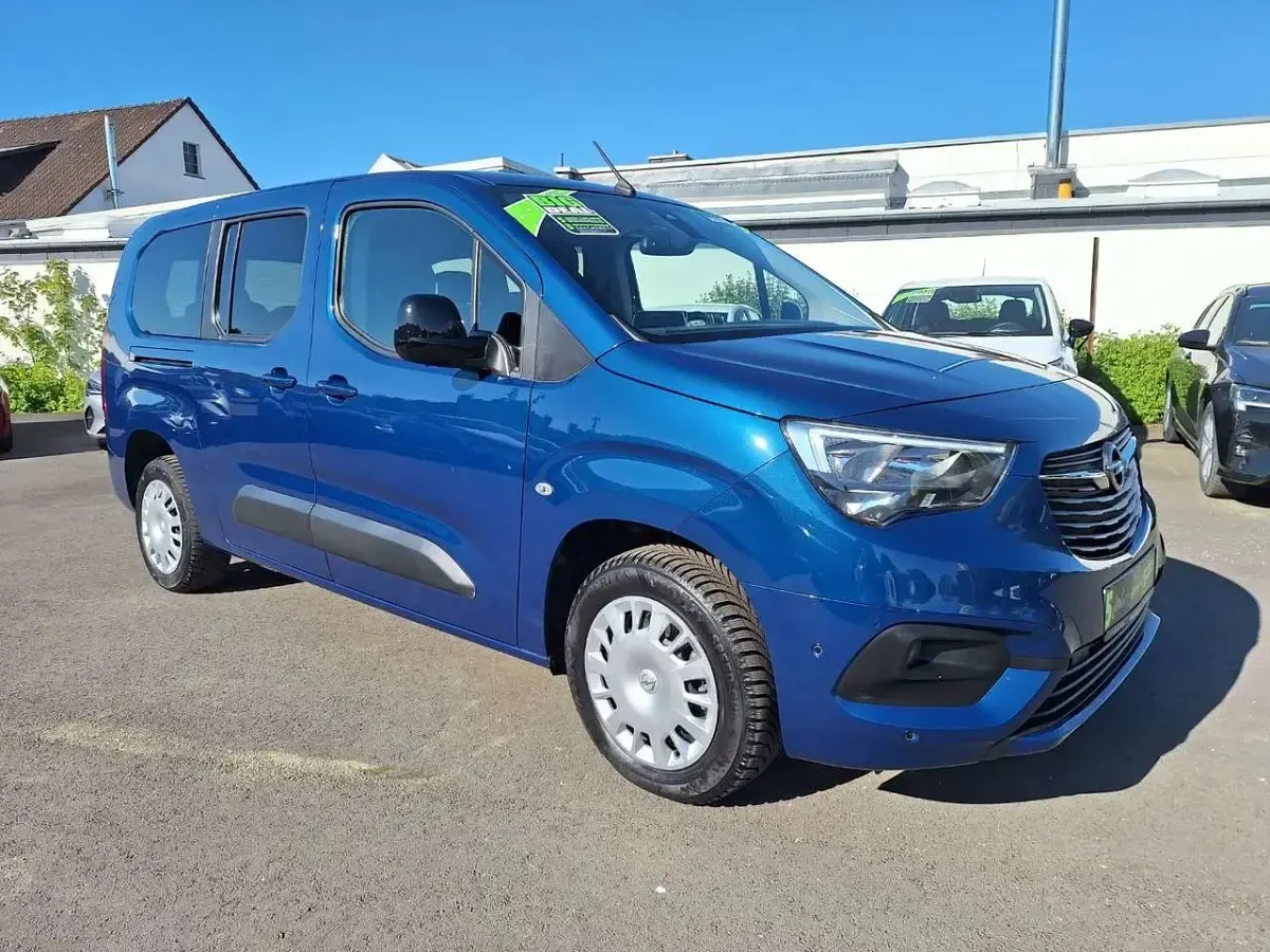 Gebraucht Opel Combo Life Elegance 131 PS (96 kW) 2022 Ozean blau Van / Kleinbus