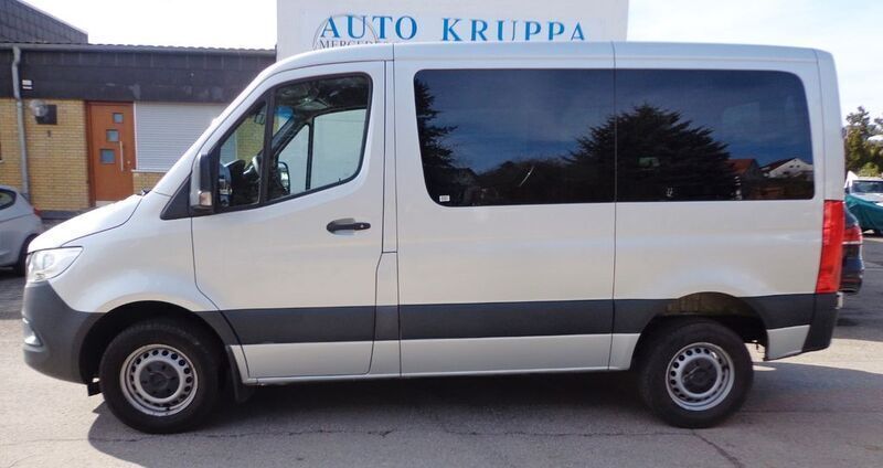 Lackfarbe iridiumsilber mb 977 Gebraucht 2021 Mercedes Sprinter Van | 29.600 € (Teuer) - Bild 1/4