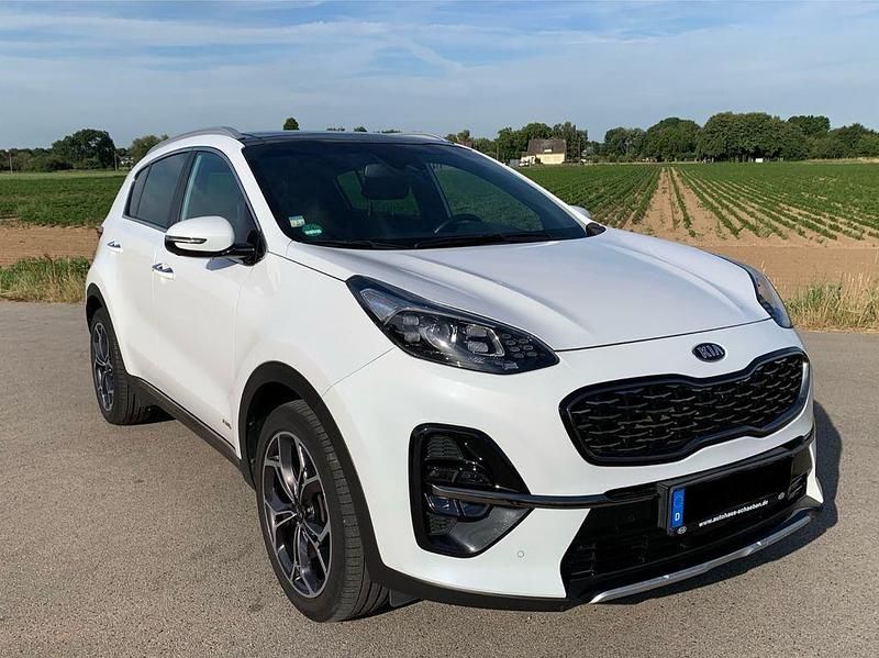 Weiß Gebraucht 2018 Kia Sportage GT-Line SUV | 20.900 € (Fairer Preis) - Bild 1/4