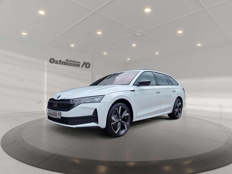 Weiß Neu 2025 Skoda Octavia SportLine Kombi | 51.020 € - Bild 1/4