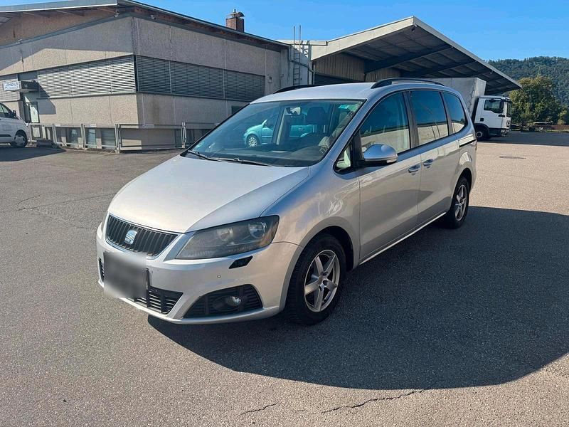 Silber Gebraucht 2011 Seat Alhambra Van / Kleinbus | 4.200 € (Superpreis) - Bild 1/4