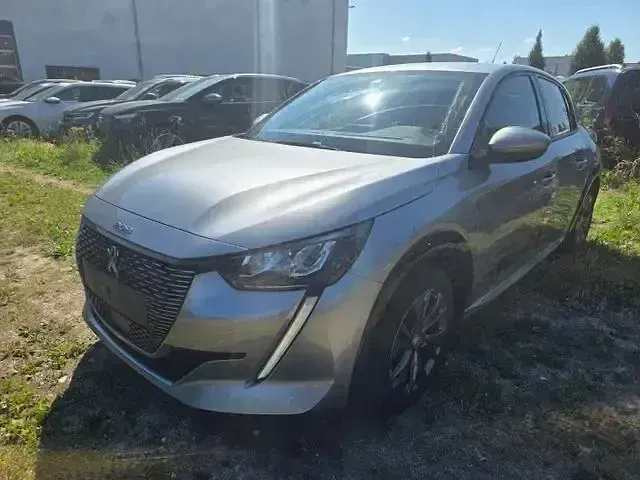 Gebraucht Peugeot e-208 Allure 100 kW (136 PS) 2021 Andere Kleinwagen