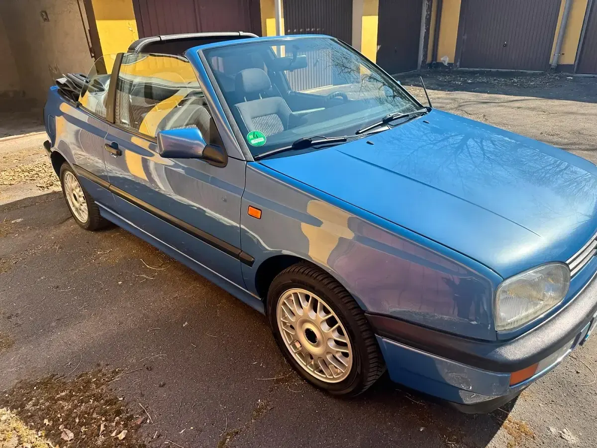 Gebraucht VW Golf Cabriolet 75 PS (55 kW) 1995 Blau Cabrio