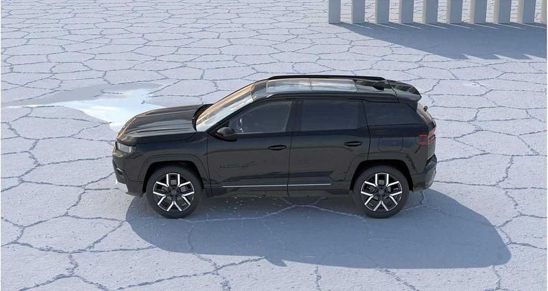Neu Jeep Compass 224 PS (164 kW) 2026 Vulcano black SUV