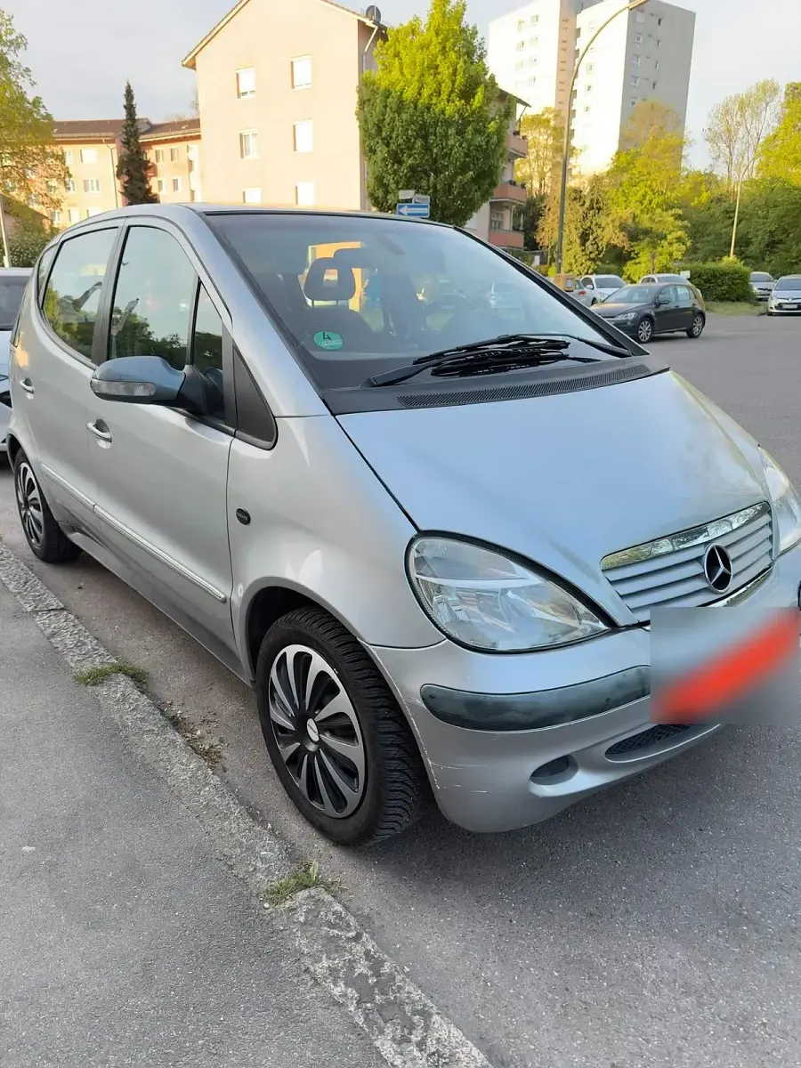 Gebraucht Mercedes A160 102 PS (75 kW) 2004 Silber Limousine
