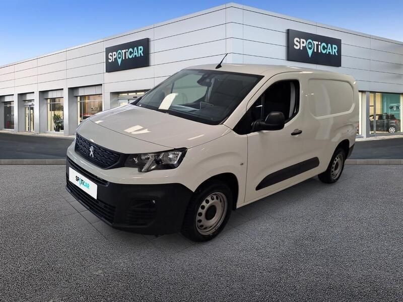 Weiß Gebraucht 2021 Peugeot Partner Premium Van / Kleinbus | 14.980 € (Etwas zu teuer) - Bild 1/3