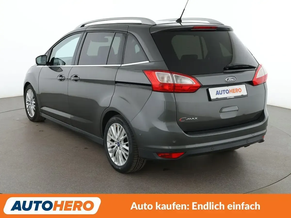 Używany Ford Grand C-Max Titanium 150 KM (110 kW) 2015 Szary Minivan