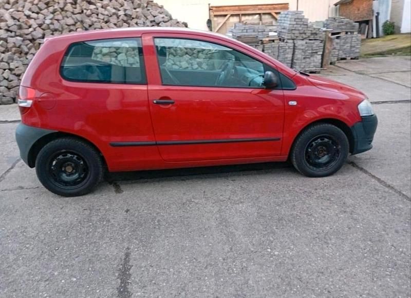 Usado VW Fox 86 HP (63 kW) 2010 Vermelho Citadino