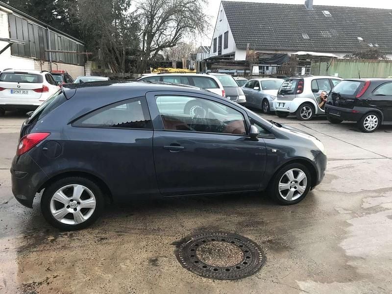 Gebraucht Opel Corsa Edition 80 PS (58 kW) 2008 Blau Kleinwagen
