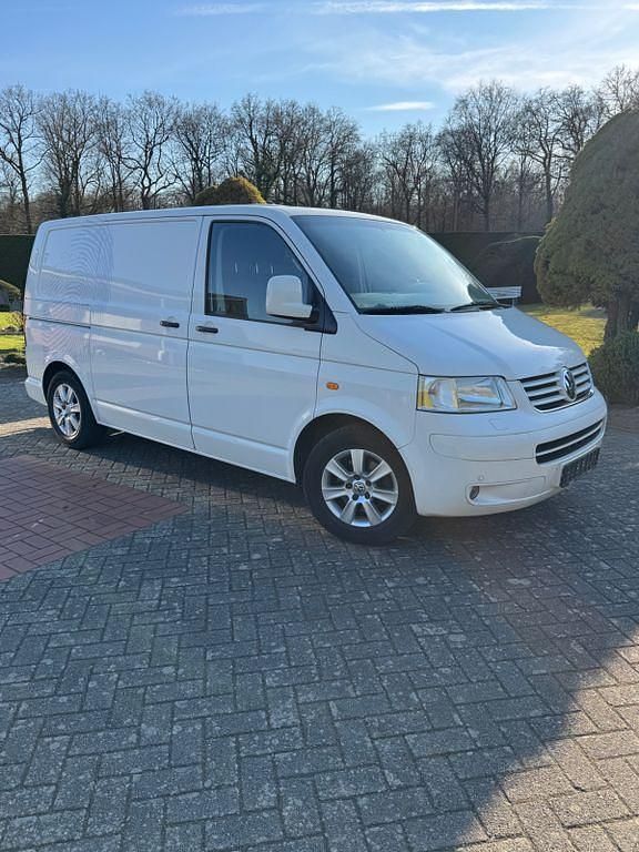 Gebraucht VW T5 105 PS (77 kW) 2005 Weiß Van