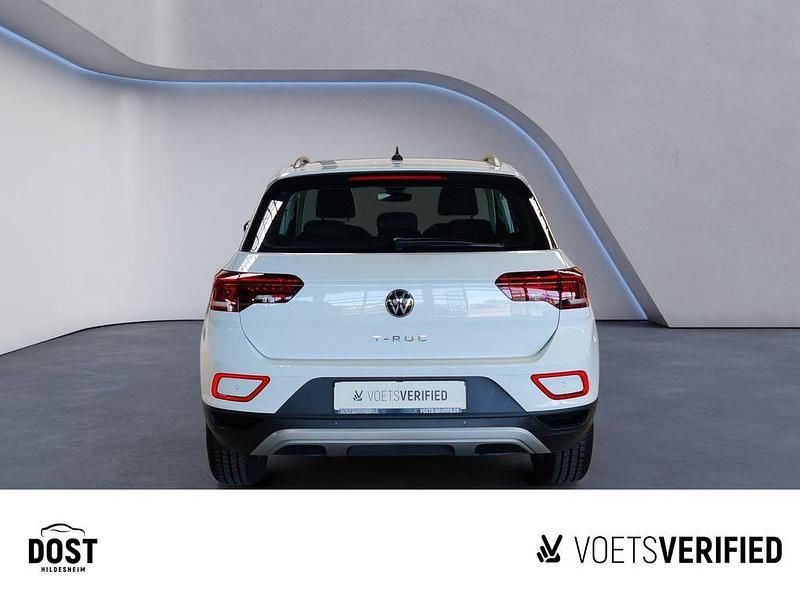 Gebraucht VW T-Roc Life 110 PS (80 kW) 2023 Weiß SUV