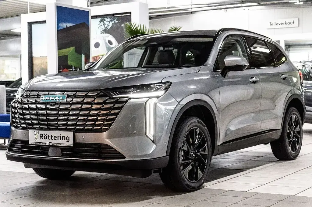 Ny Haval H6 Lux 243 HK (178 kW) 2026 Grå SUV