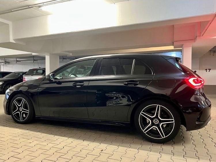 Gebraucht Mercedes 250 224 PS (164 kW) 2019 Schwarz Kleinwagen