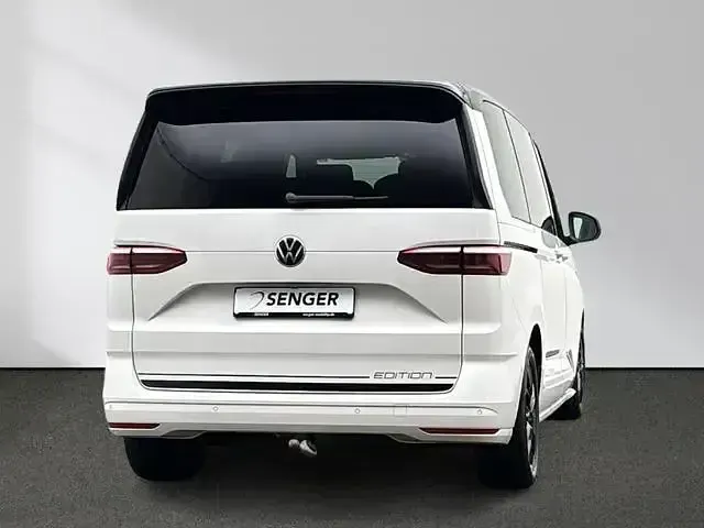 Używany VW Multivan Life 150 KM (110 kW) 2023 Biały Minivan