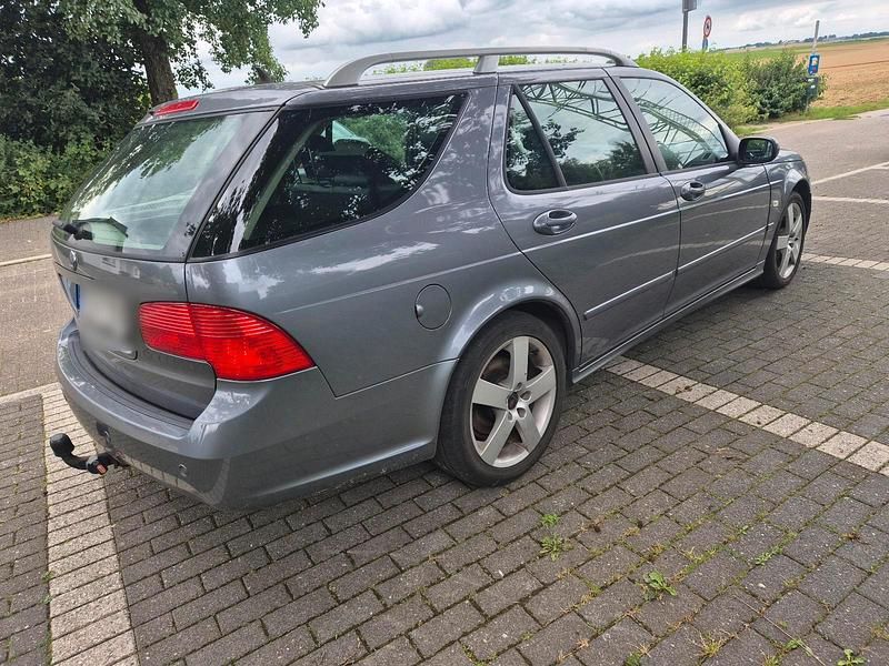 Grau Gebraucht 2008 Saab 9-5 Kombi | 2.400 € - Bild 1/4