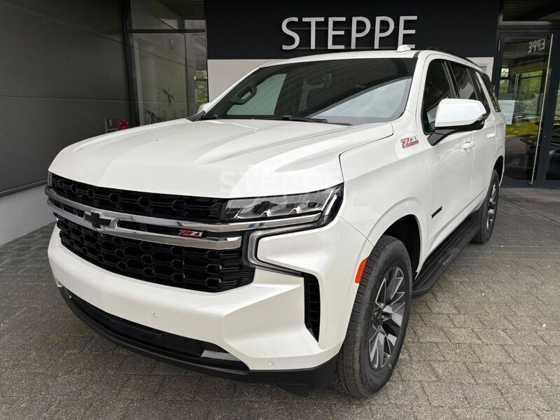 Iridescent pearl white Gebraucht 2023 Chevrolet Tahoe SUV | 73.900 € - Bild 1/4