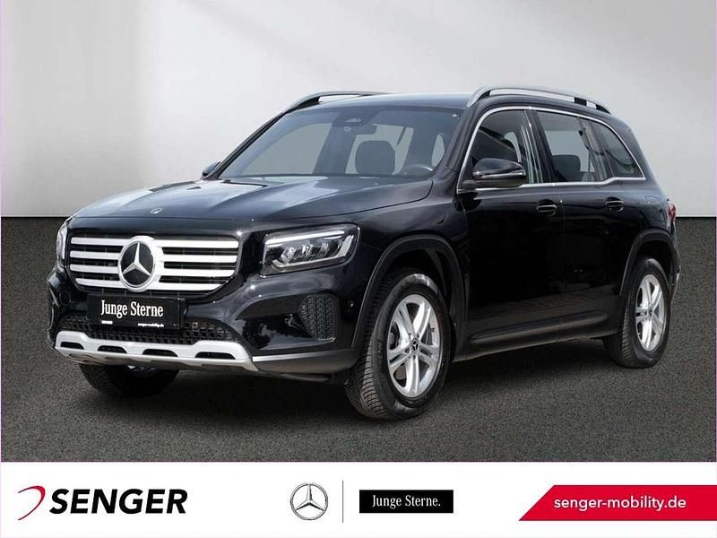 Unilack nachtschwarz Gebraucht 2024 Mercedes GLB200 SUV | 38.980 € (Fairer Preis) - Bild 1/4