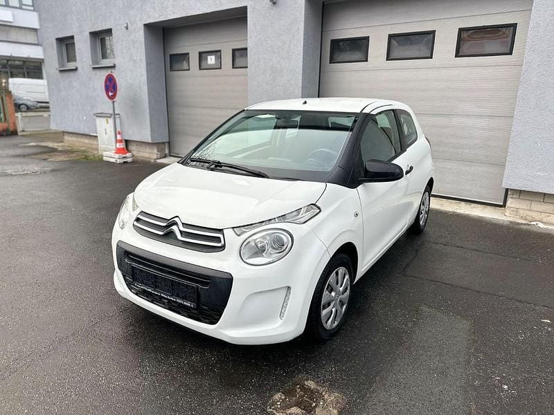Zu lackieren weiss 068/deckend Gebraucht 2016 Citroën C1 Live Kleinwagen | 3.490 € (Guter Preis) - Bild 1/4