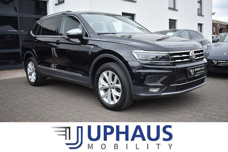 Deep black Gebraucht 2021 VW Tiguan Allspace Highline SUV | 27.980 € (Fairer Preis) - Bild 1/4