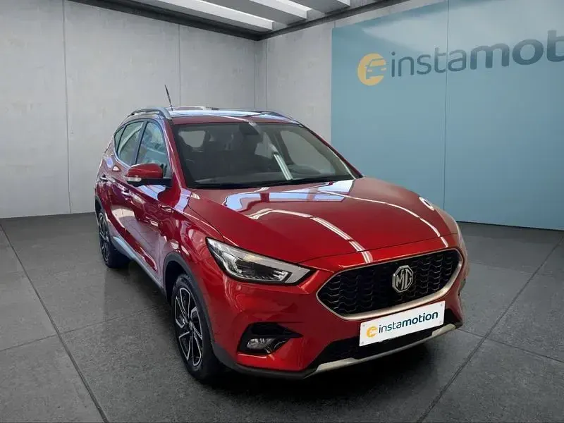 Gebraucht MG ZS Luxury 112 PS (82 kW) 2024 Rot SUV