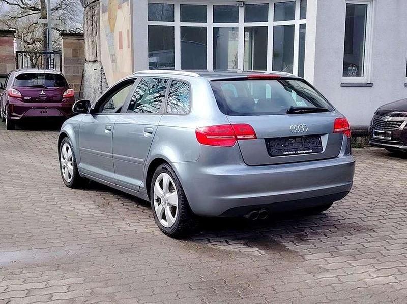 Gebraucht Audi A3 160 PS (117 kW) 2010 Grau Kleinwagen