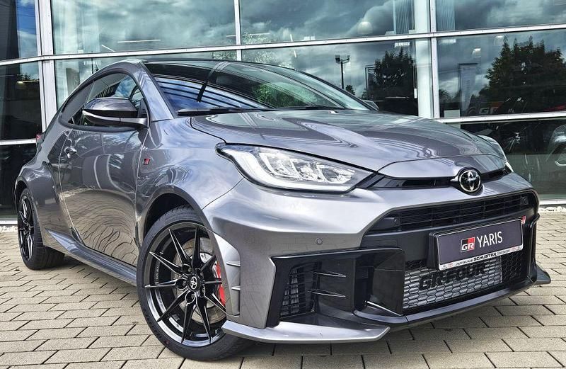 Gebraucht Toyota Yaris 280 PS (205 kW) 2025 Silber Kleinwagen