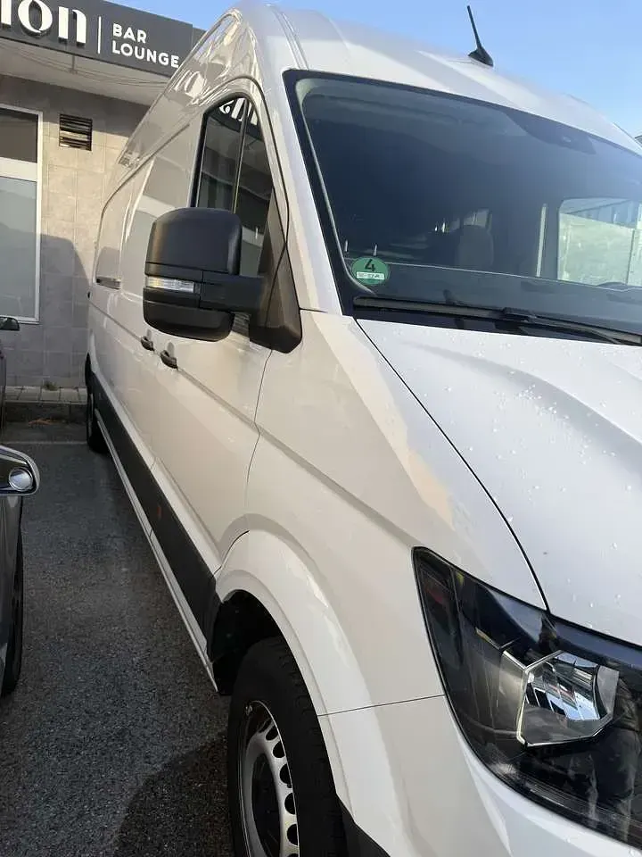 Gebraucht VW Crafter 177 PS (130 kW) 2023 Weiß Van