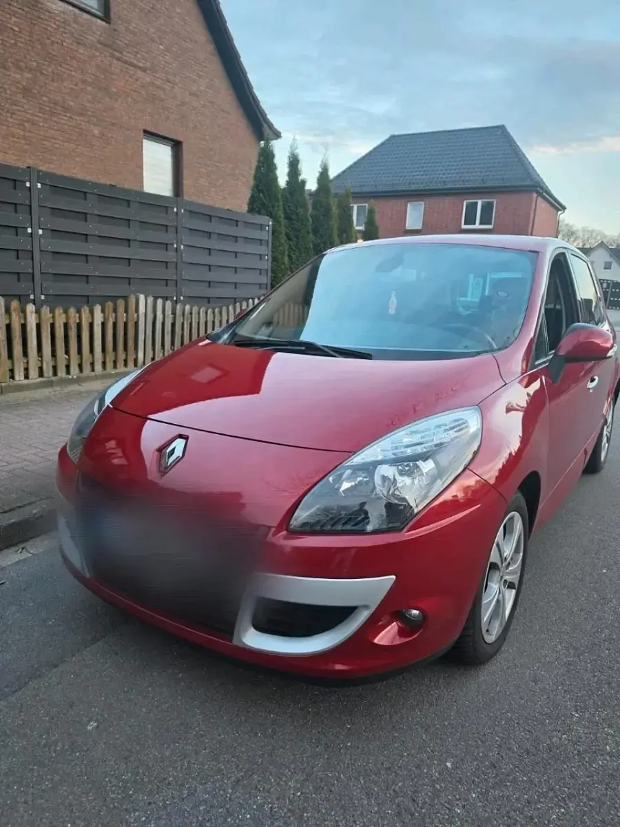 Gebraucht Renault Scenic E-Tech 140 PS (102 kW) 2009 Rot Kleinwagen