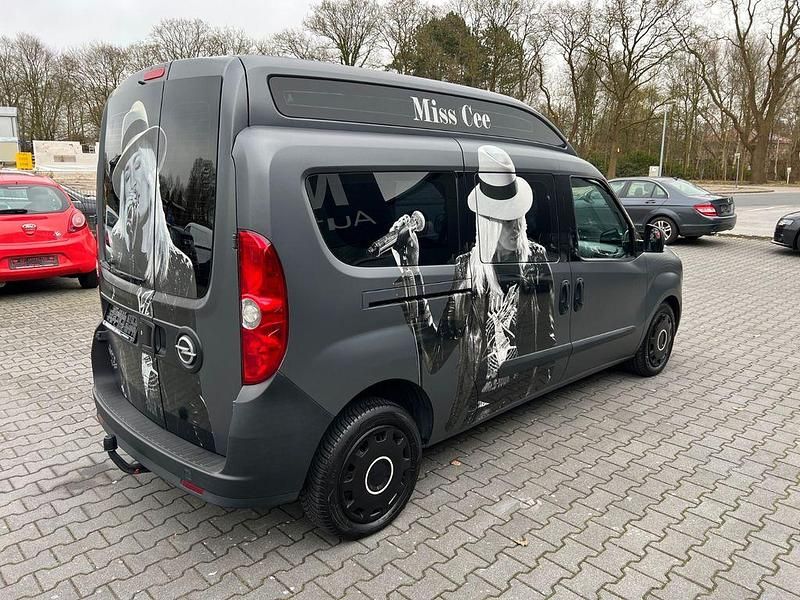 Gebraucht Opel Combo 120 PS (88 kW) 2017 Blau Van / Kleinbus