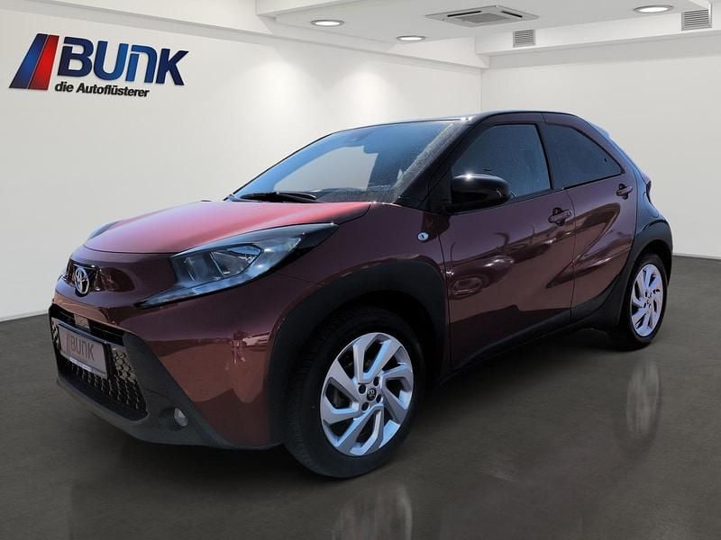 Usata Toyota Aygo X Design 72 CV (52 kW) 2022 SUV