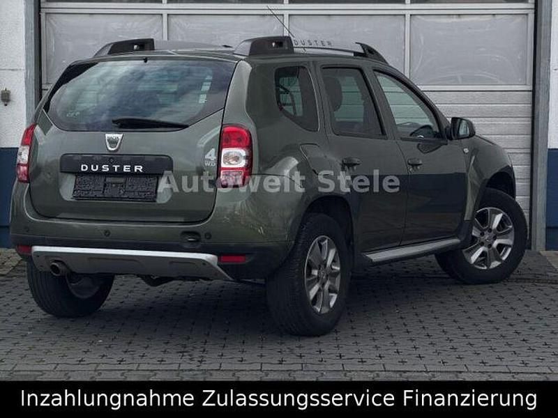 Gebraucht Dacia Duster Prestige 110 PS (80 kW) 2014 Grün SUV