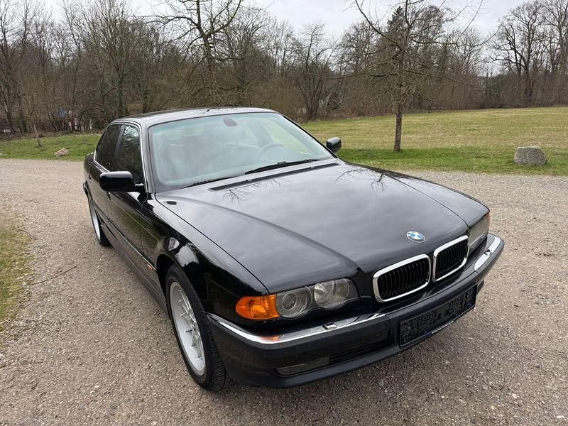 Gebraucht BMW 740L 286 PS (210 kW) 1999 Schwarz Limousine