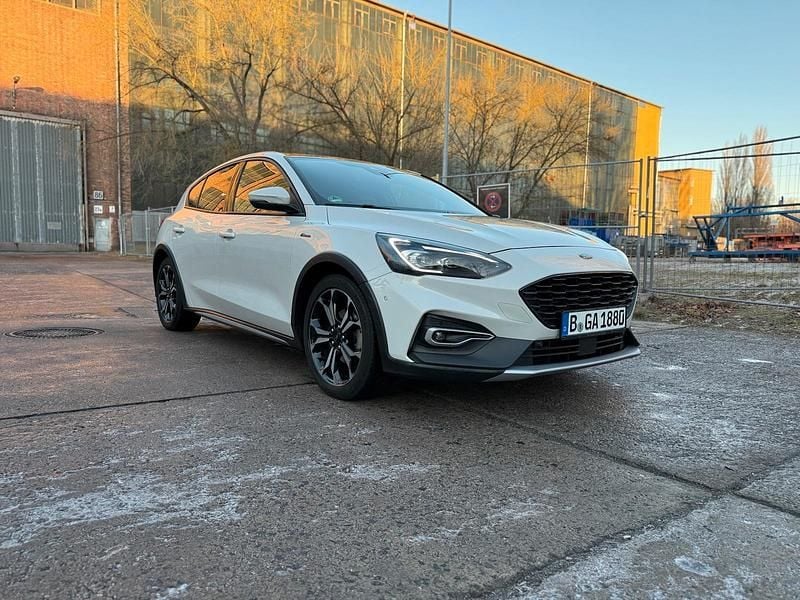 Gebraucht Ford Focus Active 151 PS (111 kW) 2020 Kleinwagen