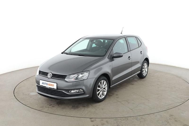 Używany VW Polo LOUNGE 110 KM (80 kW) 2015 Sedan/Limuzyna