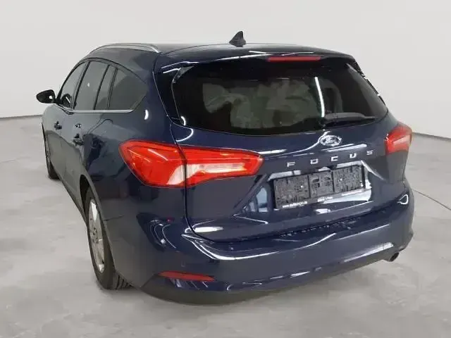 Gebraucht Ford Focus Cool & Connect 150 PS (110 kW) 2020 Blau Limousine