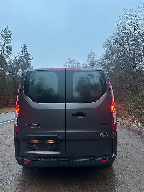 Second-hand Ford Transit Custom 131 CP (96 kW) 2022 Gri Break