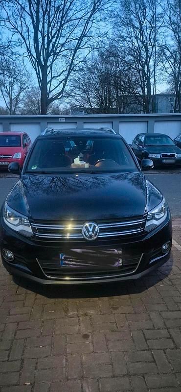 Second-hand VW Tiguan 2013 Negru SUV