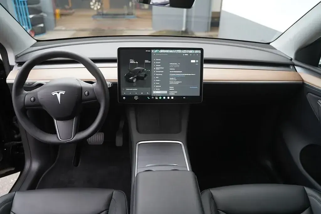 Brugt Tesla Model Y Long Range AWD 378 kW (514 HK) 2022 Sort SUV
