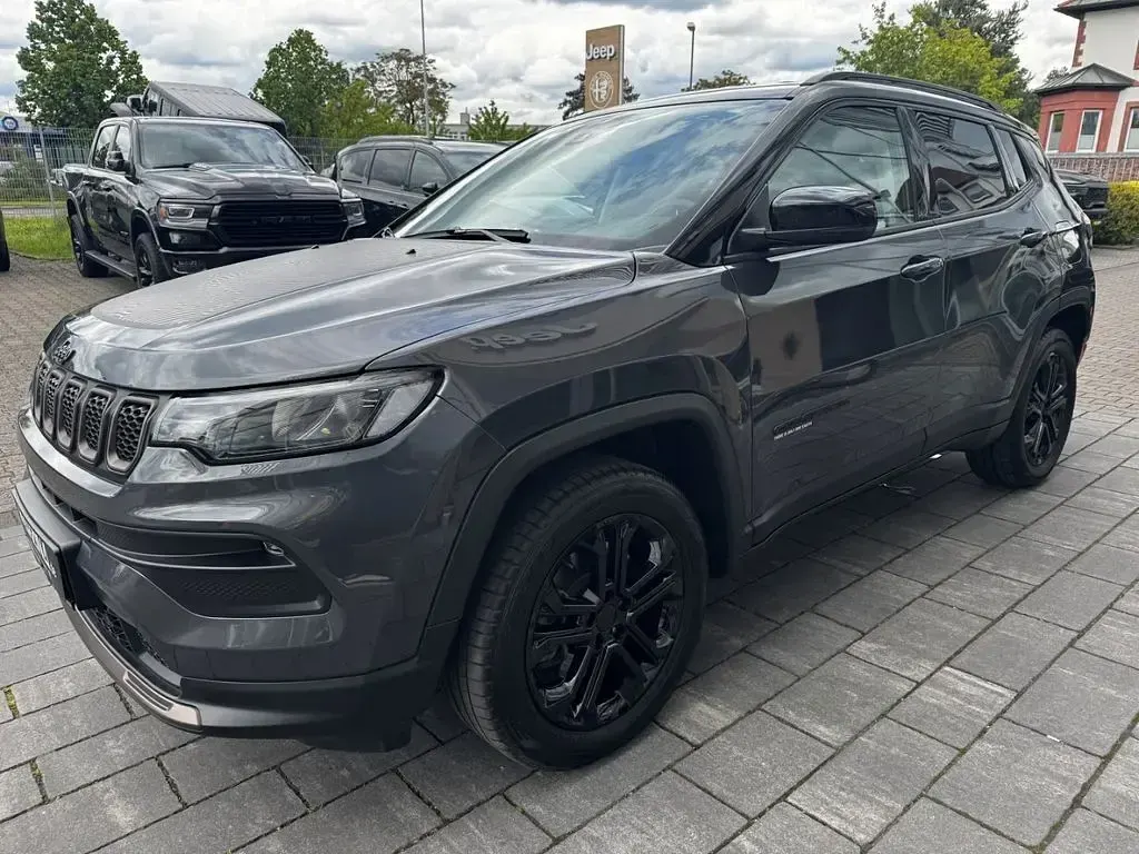 Gebraucht Jeep Compass 241 PS (177 kW) 2023 Grau SUV